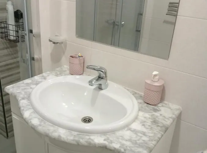 Sentral In Apartament *