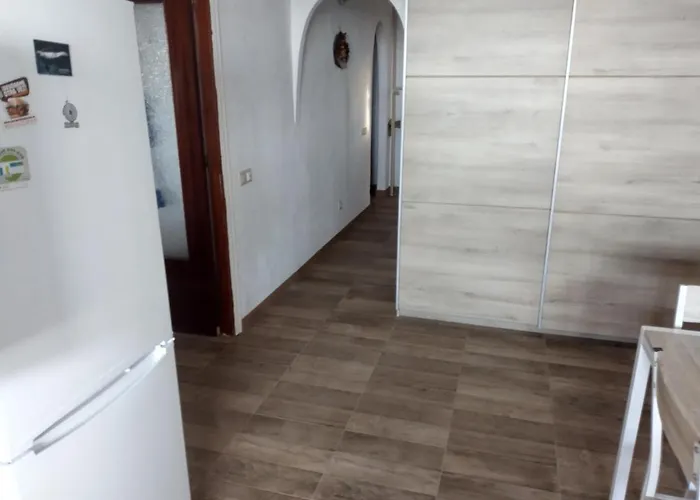 Sentral In Торевьиа